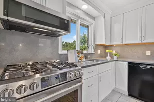 4 Pickett Garth, Lutherville Timonium, MD 21093 - Photo 16