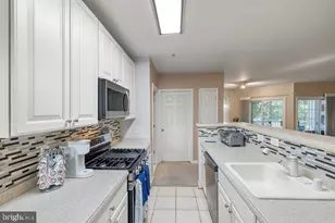 9665 Devedente Dr, Owings Mills, MD 21117 - Photo 22