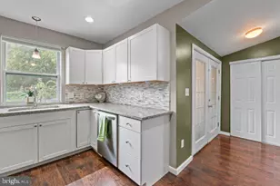 237 3rd Ave, Baltimore, MD 21227 - Photo 16