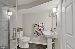 8505 Harris Ave, Parkville, MD 21234 - Photo 16