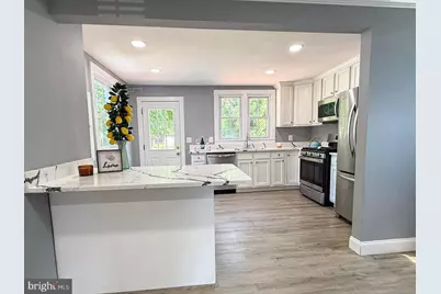 7875 Oakdale Avenue, Rosedale, MD 21237 - Photo 12