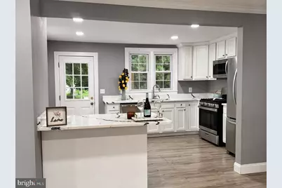 7875 Oakdale Avenue, Rosedale, MD 21237 - Photo 6