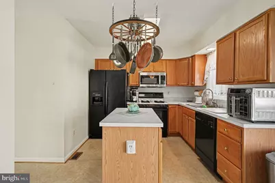 9114 Cove Point, Sparrows Point, MD 21219 - Photo 8
