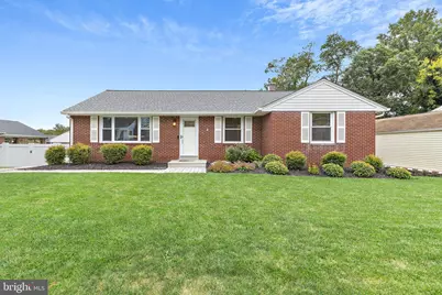 9421 Dawn Drive, Baltimore, MD 21236 - Photo 2