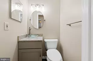 28 Bernadotte Ct, Baltimore, MD 21234 - Photo 8