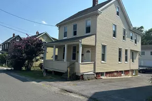 25 Egges Ln, Baltimore, MD 21228 - Photo 2