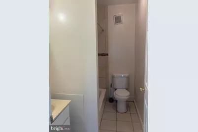 25 Egges Lane #APT.2, Baltimore, MD 21228 - Photo 14