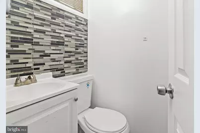2428 Forest Green Road, Baltimore, MD 21209 - Photo 8