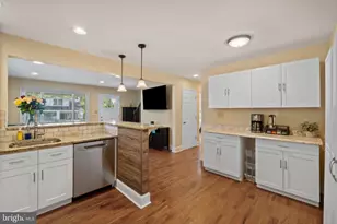 7916 1/2 Beverly Ave, Baltimore, MD 21234 - Photo 10
