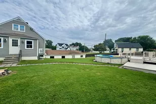 917 A Oakleigh Beach, Dundalk, MD 21222 - Photo 6