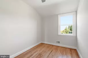 5011 Wilkens Ave, Baltimore, MD 21228 - Photo 22