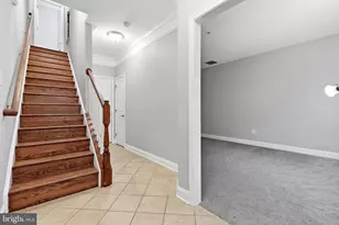 37 Meridian Ln, Towson, MD 21286 - Photo 12