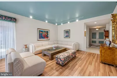 1 Gristmill Court #202, Baltimore, MD 21208 - Photo 4