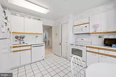 1 Gristmill Court #202, Baltimore, MD 21208 - Photo 12