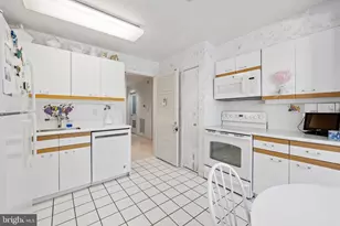 1 Gristmill Ct, Baltimore, MD 21208 - Photo 12