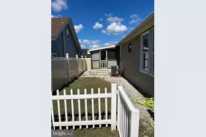 6817 Brentwood Avenue, Dundalk, MD 21222 - Photo 16