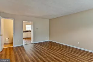 73 Chelmsford Ct, Middle River, MD 21220 - Photo 2