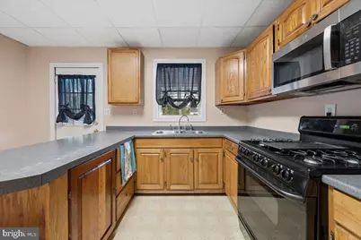 111 4th Avenue, Baltimore, MD 21227 - Photo 18
