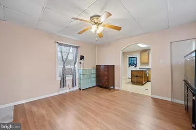 111 4th Avenue, Baltimore, MD 21227 - Photo 10