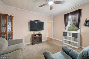 111 4th Ave, Baltimore, MD 21227 - Photo 8