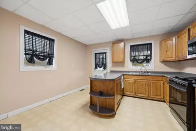 111 4th Avenue, Baltimore, MD 21227 - Photo 16