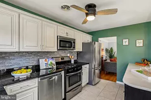 14 Arkla Ct, Catonsville, MD 21228 - Photo 10
