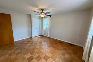 1033 Circle Dr, Halethorpe, MD 21227 - Photo 14