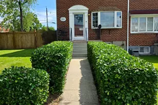1033 Circle Dr, Halethorpe, MD 21227 - Photo 2