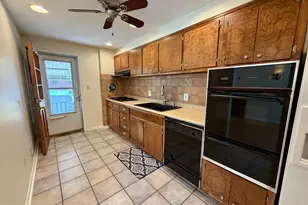 1033 Circle Dr, Halethorpe, MD 21227 - Photo 12