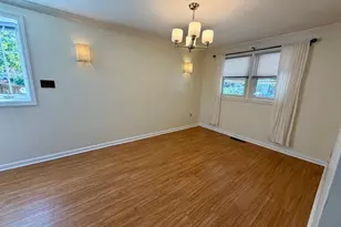 1033 Circle Dr, Halethorpe, MD 21227 - Photo 10