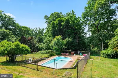 7511 Lhirondelle Club Road, Towson, MD 21204 - Photo 18