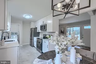 4625 Chickory Hill Ln, Baltimore, MD 21208 - Photo 6