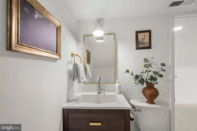 210 4th Avenue, Baltimore, MD 21227 - Photo 28