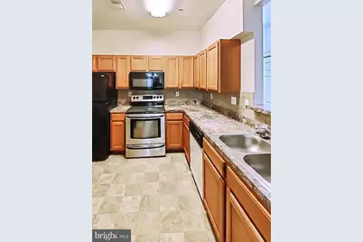7420 Hindon Circle #102, Windsor Mill, MD 21244 - Photo 6