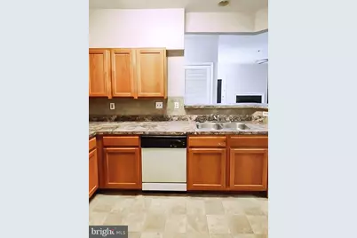 7420 Hindon Circle #102, Windsor Mill, MD 21244 - Photo 8