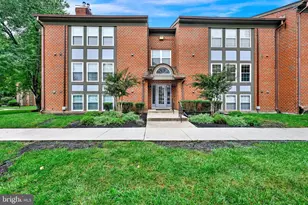 13 Pipe Hill Ct, Baltimore, MD 21209 - Photo 2