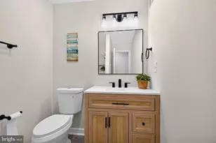 336 Riverside Dr, Essex, MD 21221 - Photo 20
