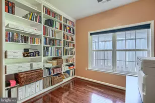 9909 Middle Mill Dr, Owings Mills, MD 21117 - Photo 24