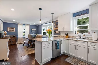 912 Locustvale Road, Towson, MD 21204 - Photo 14