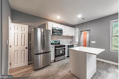 4216 Reisterstown Road, Baltimore, MD 21215 - Photo 10