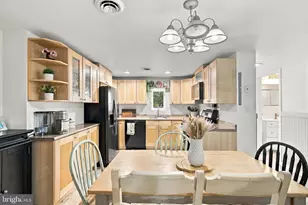 5238 Arbutus Ave, Baltimore, MD 21227 - Photo 6