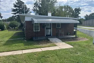 410 New Pittsburg Ave, Dundalk, MD 21222 - Photo 1