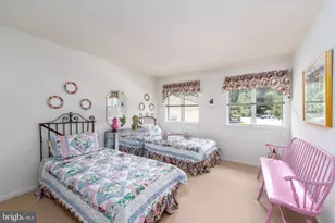 13 Hampshire Woods Ct, Towson, MD 21204 - Photo 26