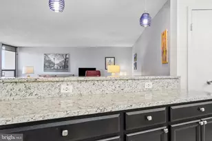205 E Joppa Rd, Towson, MD 21286 - Photo 10