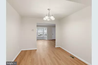 7203 Rutherford Green Circle, Windsor Mill, MD 21244 - Photo 10
