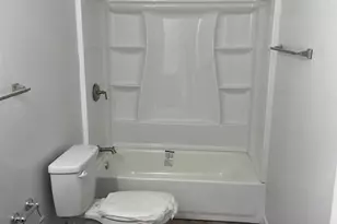 9 Slipstream Ct, Baltimore, MD 21220 - Photo 18