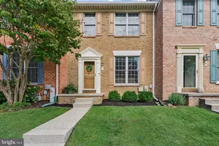 7 Snowberry Ct, Cockeysville, MD 21030 - Photo 4