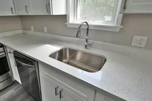19 Pelczar Ave, Baltimore, MD 21221 - Photo 22