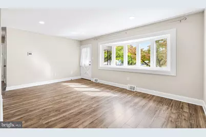 323 Stonecastle Avenue, Reisterstown, MD 21136 - Photo 4