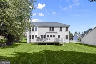 3 Sapphire Hill Ct, Baltimore, MD 21209 - Photo 2